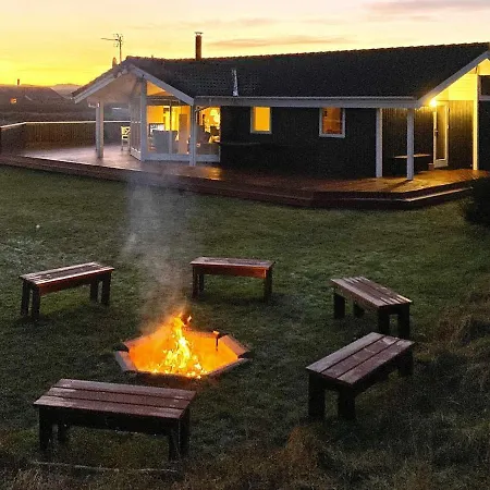 Дом отдыха Calm Holiday In Harboore With Sauna Harboor
