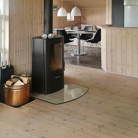 Calm Holiday In Harboore With Sauna Дом отдыха *
