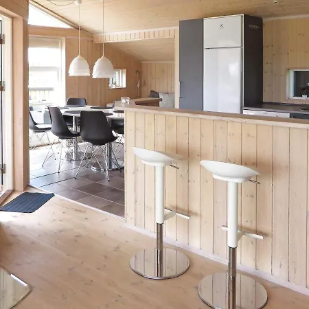 Calm Holiday In Harboore With Sauna Дом отдыха *