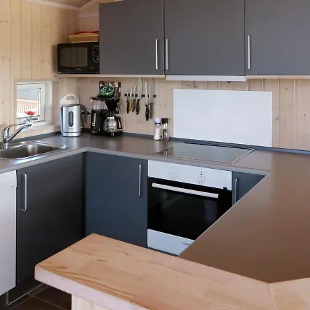 Дом отдыха Calm Holiday In Harboore With Sauna *
